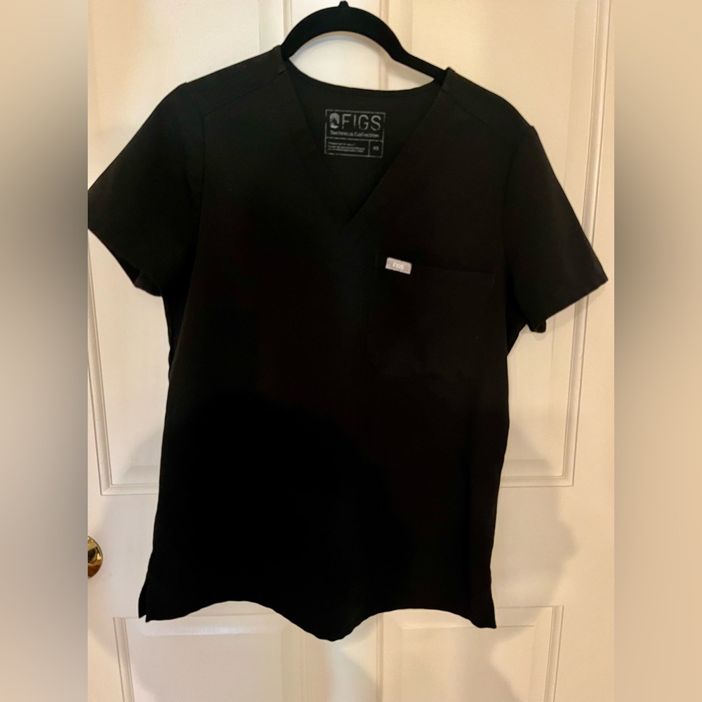 Catarina One Pocket Scrub Top, Black